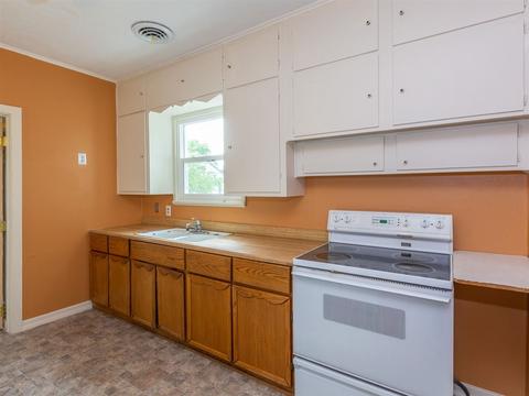 2028 E Sharp Ave, Spokane, WA 99202 photo 7