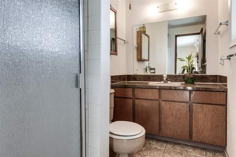 2710 E 40th Ave, Spokane, WA 99223 photo 9