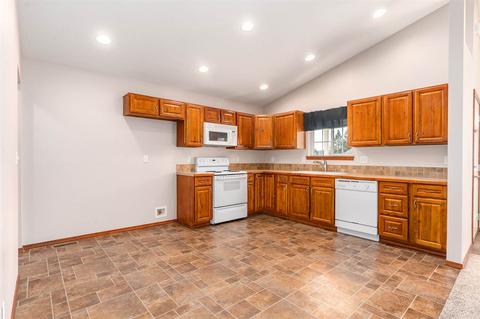 1215 E Carlson Ct, Spokane, WA 99208 photo 5