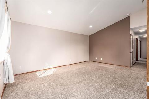 1215 E Carlson Ct, Spokane, WA 99208 photo 3