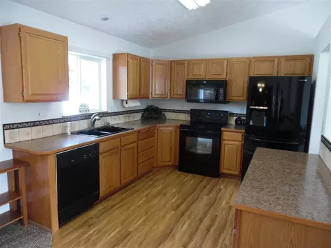 12021 E 5th Ave, Spokane Valley, WA 99206 photo 3