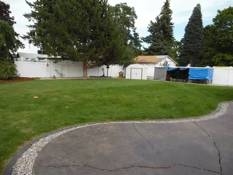 12021 E 5th Ave, Spokane Valley, WA 99206 photo 14