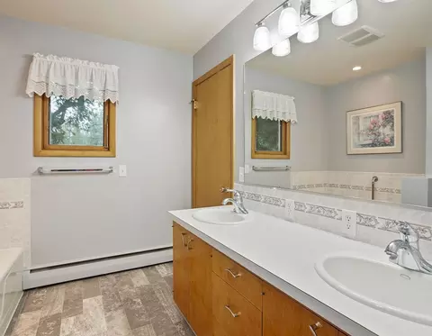 2011 E 34th Ave, Spokane, WA 99203 photo 10