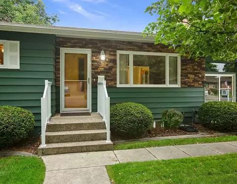 2011 E 34th Ave, Spokane, WA 99203 photo 3