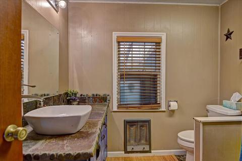802 E Seaman Rd, Tekoa, WA 99033 photo 10