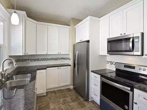 1803 E 12th Ave, Spokane, WA 99202 photo 4