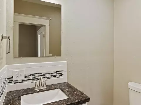 1803 E 12th Ave, Spokane, WA 99202 photo 10