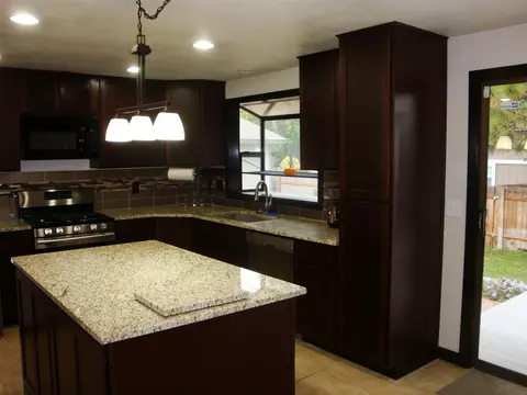 2025 E 55th Ave, Spokane, WA 99223 photo 8