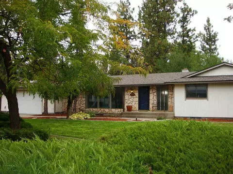 2025 E 55th Ave, Spokane, WA 99223 photo 1