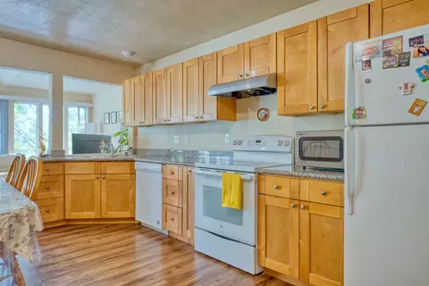 517 Everett Ave, Spokane, WA 99207 photo 18