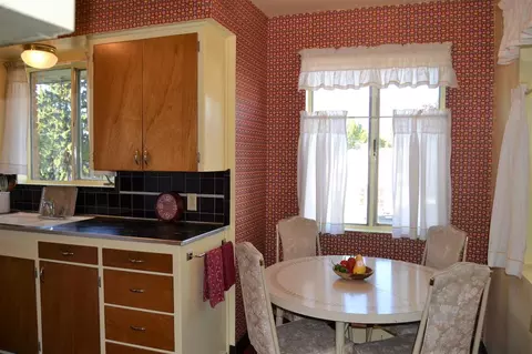 4310 N E St, Spokane, WA 99205 photo 4