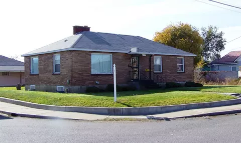 3028 E Sharp Ave, Spokane, WA 99202 photo 1