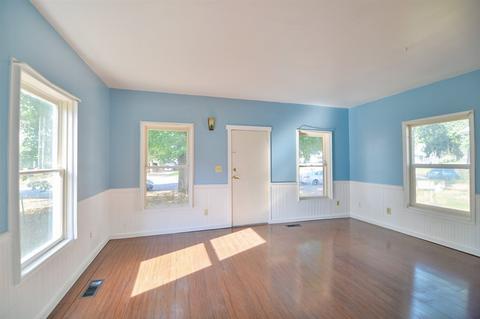 1714 E Heroy Ave, Spokane, WA 99207 photo 3