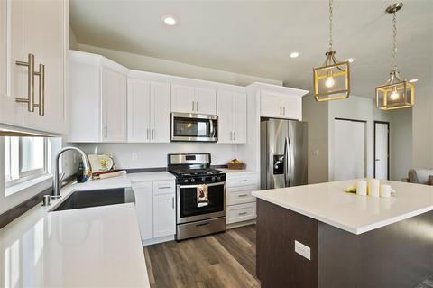 3908 E 27th Ave, Spokane, WA 99223 photo 11