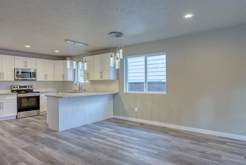 4107 E 5th Ave, Spokane, WA 99202 photo 8