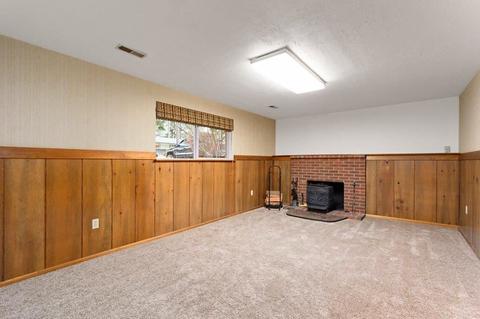 621 E Bedivere Dr, Spokane, WA 99218 photo 12