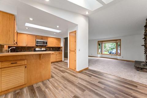 621 E Bedivere Dr, Spokane, WA 99218 photo 6