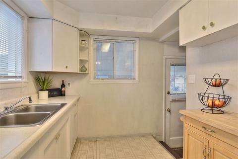 1722 E Bismark Ave, Spokane, WA 99208 photo 11