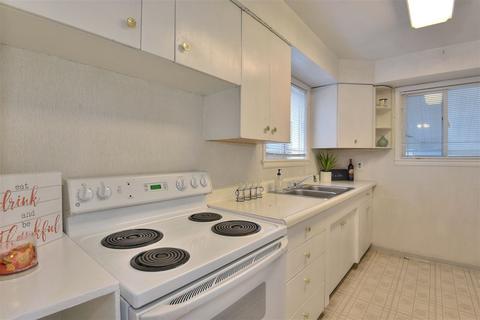 1722 E Bismark Ave, Spokane, WA 99208 photo 7