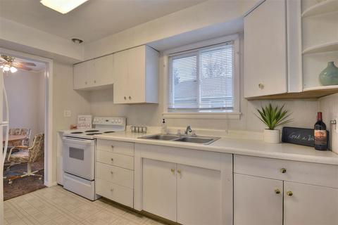1722 E Bismark Ave, Spokane, WA 99208 photo 8