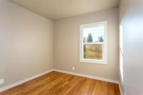 518 E Crown Ave, Spokane, WA 99208 photo 12