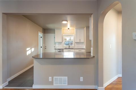 518 E Crown Ave, Spokane, WA 99208 photo 6