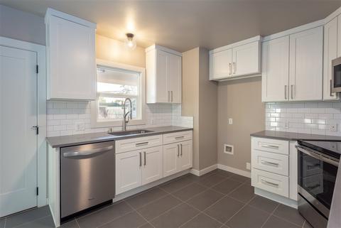 518 E Crown Ave, Spokane, WA 99208 photo 8