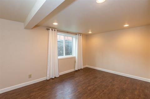 703 E 40th Ave, Spokane, WA 99203 photo 15