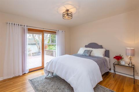 703 E 40th Ave, Spokane, WA 99203 photo 9
