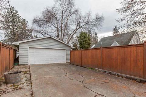 703 E 40th Ave, Spokane, WA 99203 photo 20