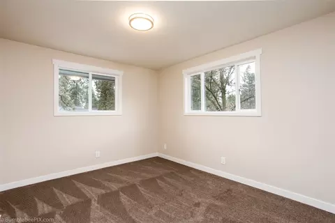 4261 E 37th Ave, Spokane, WA 99223 photo 11