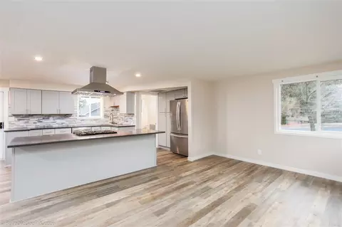 4261 E 37th Ave, Spokane, WA 99223 photo 6