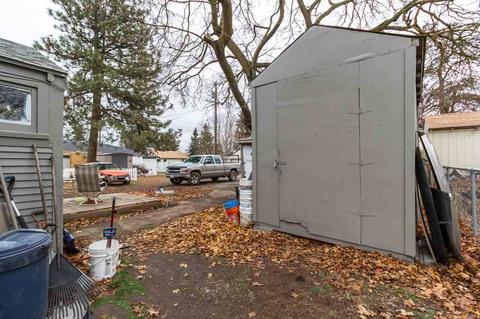 1122 E North Ave, Spokane, WA 99207 photo 17
