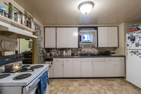 1122 E North Ave, Spokane, WA 99207 photo 6