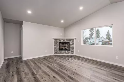3317 E 29th Ave, Spokane, WA 99223 photo 4