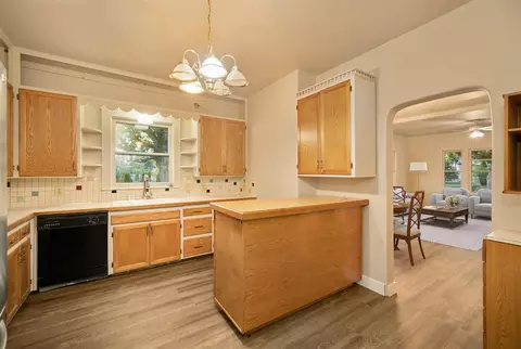 3614 E 1st St, Spokane, WA 99202 photo 8