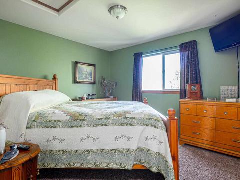 1633 E Devoe Ln, Spokane, WA 99217 photo 12