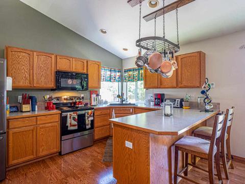1633 E Devoe Ln, Spokane, WA 99217 photo 5