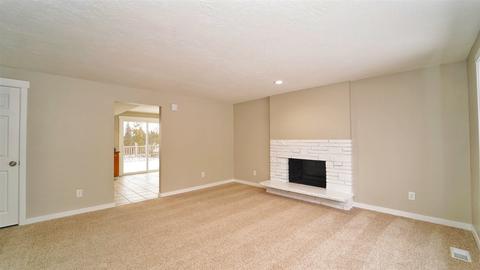3421 E 11th Ave, Spokane, WA 99202 photo 4