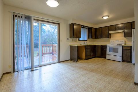 2912 E 15th Ave, Spokane, WA 99223 photo 4