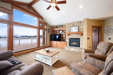 425 E Wild Rose Rd, Colbert, WA 99005 photo 3
