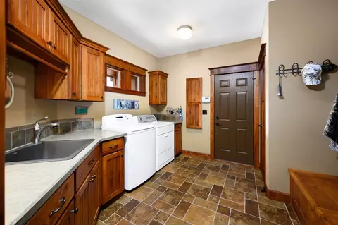 425 E Wild Rose Rd, Colbert, WA 99005 photo 12