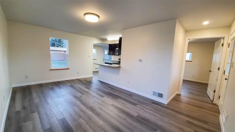 4014 E 6th Ave, Spokane, WA 99202 photo 3