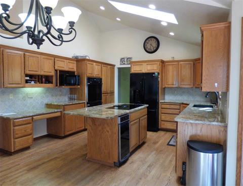 3407 E 45th Ct, Spokane, WA 99223 photo 3