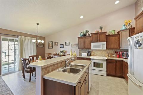 1719 E Devoe Ln, Spokane, WA 99217 photo 10