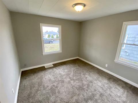 1327 E Longfellow Ave, Spokane, WA 99207 photo 7