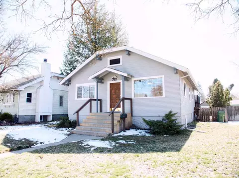 712 E 38th Ave, Spokane, WA 99203 photo 1