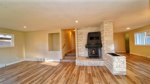 1703 E 37th Ave, Spokane, WA 99203 photo 3