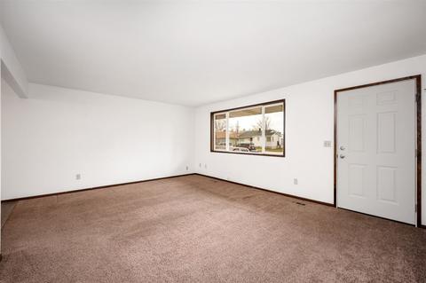 1720 E Olympic Ave, Spokane, WA 99207 photo 2