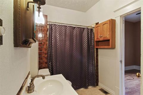 4003 N Crestline St, Spokane, WA 99207 photo 9